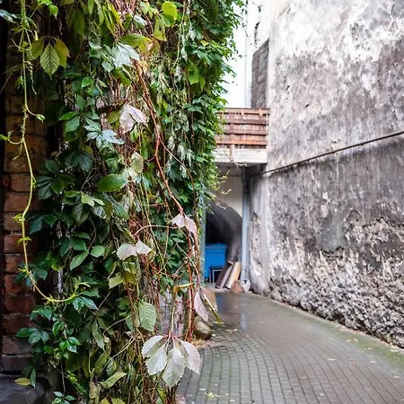 Apartment Dream - Bright 2-bedroom 2-floor Old Town *