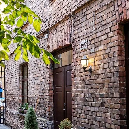 Dream - Bright 2-bedroom 2-floor Old Town Apartmán *