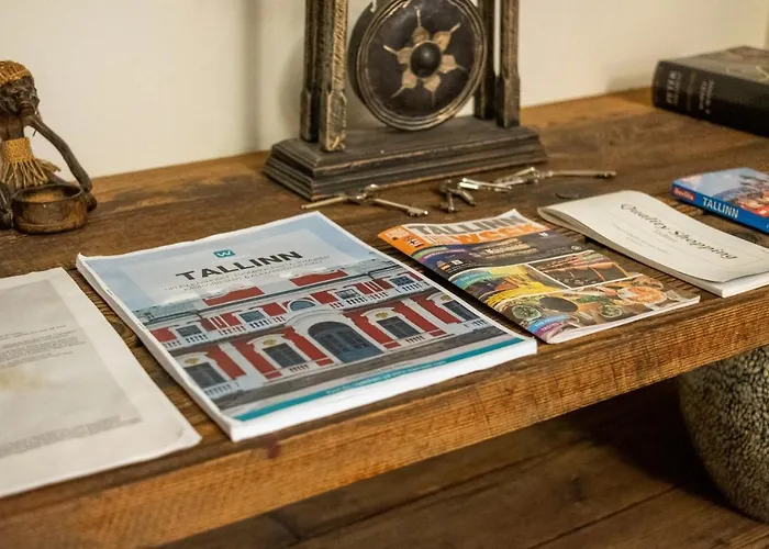 아파트 Dream - Bright 2-bedroom 2-floor Old Town